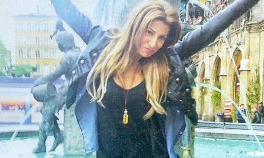 Δείτε τον σύντροφο της Ελένης Χατζίδου!