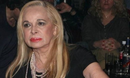 Άννα Φόνσου: «Σκέφτηκα πολλές φορές να αυτοκτονήσω. Και ήταν η ύπαρξη της κόρης μου Ασημίνας που με κράτησε στη ζωή»