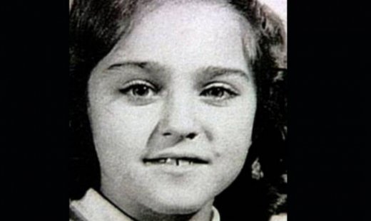 Αναγνωρίζετε το όμορφο κοριτσάκι; Σήμερα είναι μία από τις πιο ακριβοπληρωμένες star!