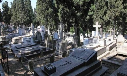 Θεσσαλονίκη: Έκλεβε καντήλια και θυμιατήρια από μνήματα