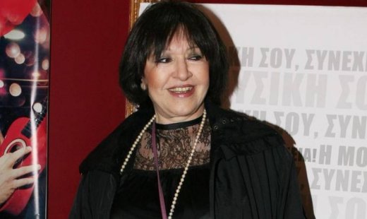 Μάρθα Καραγιάννη: «Σταμάτησα να ερωτεύομαι στα πενήντα μου»