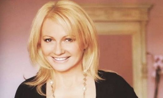 Δείτε την Αγγελική Νικολούλη με μπικίνι!