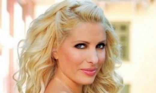 Η Ελένη επέστρεψε μέσα από τα social media!