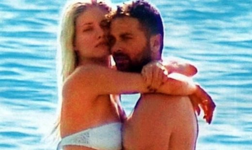 Ηλίας Βρεττός: «Στο παρελθόν κρυβόμουν με σχέσεις μου. Με την Ευαγγελία θέλω να το ζήσω, να είμαι ελεύθερος»