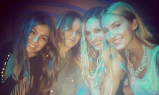 Άννα Πρέλεβιτς: Περνά και μόνη της καλά!