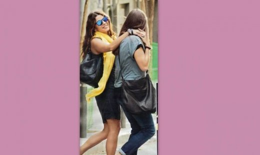 Πόπη Τσαπανίδου: Βόλτα με την κόρη της στη Θεσσαλονίκη