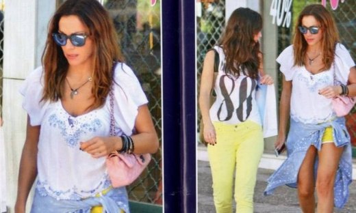 Δέσποινα Βανδή: Βόλτα στα μαγαζιά της Γλυφάδας