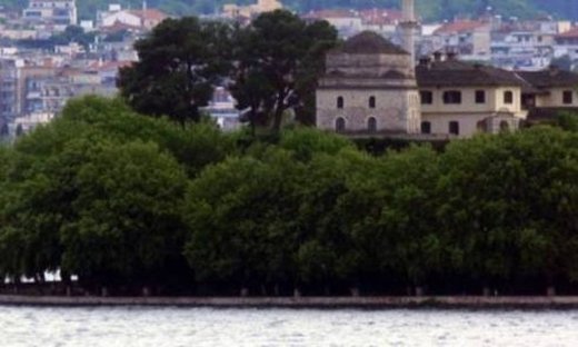 Πατέρας ομολoγεί: Σκότωσα τον γιο μου γιατί ήταν χρήστης ναρκωτικών