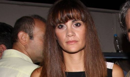 Άννα – Μαρία Παπαχαραλάμπους: «Δεν μου αρέσει να παρακολουθώ παλιές μου δουλειές»