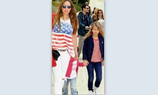 Ελένη Πετρουλάκη: Βόλτα με τα παιδιά της