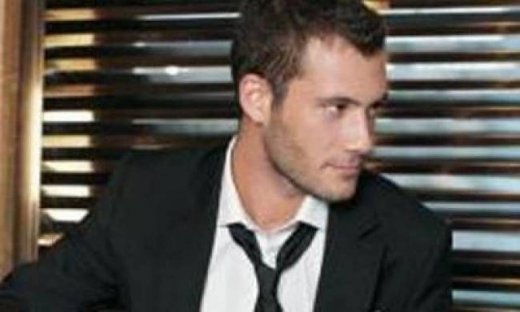 Αντίνοος Αλμπάνης: «Δεν έχω κανένα απωθημένο να παίξω στην Επίδαυρο»