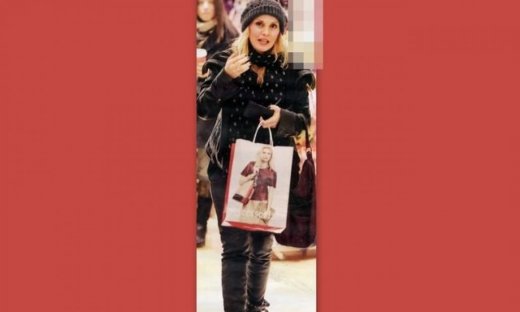 Πέγκυ Ζήνα: Χριστουγεννιάτικες αγορές για τους αγαπημένους της!