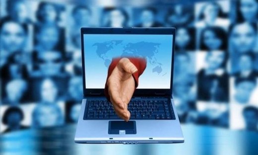 Οι Έλληνες, ειδικά οι παντρεμένοι, επιδίδονται στο cyber sex