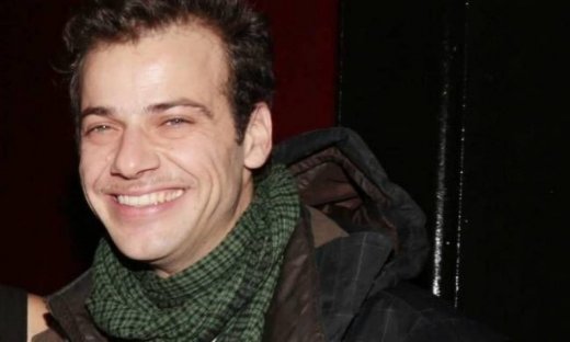 Ορέστης Τζιόβας: Συμμετείχε στο τρέιλερ της σειράς «Τρίχες» και αποκαλύπτει γιατί η συνεργασία «χάλασε»!