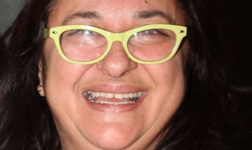 Ελισάβετ Κωνσταντινίδου: «Όταν μένεις μόνος, αντιλαμβάνεσαι ότι μπορείς να ζήσεις κι έτσι»