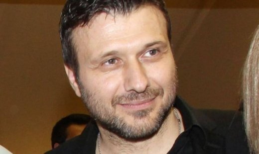 Γιάννης Πλούταρχος: «Αν πουλήσεις την προσωπική σου ζωή, παύει να είναι προσωπική»