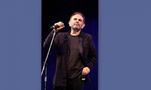 Έπαθε σοκ γνωστός ηθοποιός όταν έμαθε τον «χαμό» του Μπουλά. Ξέσπασε σε λυγμούς