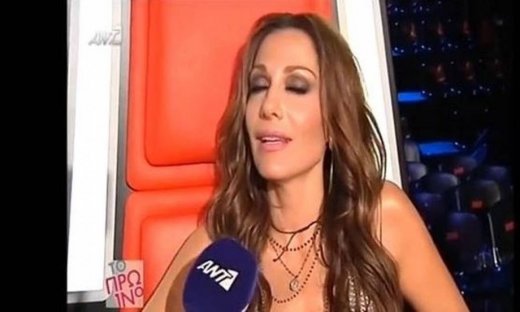 Δέσποινα Βανδή: «Είμαστε Έλληνες πρέπει να ακούσουμε και ελληνικά τραγούδια στο The Voice»