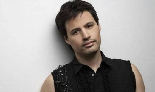 Γρηγόρης Πετράκος: «Η οικονομική κρίση με επηρεάζει μόνο οικονομικά»