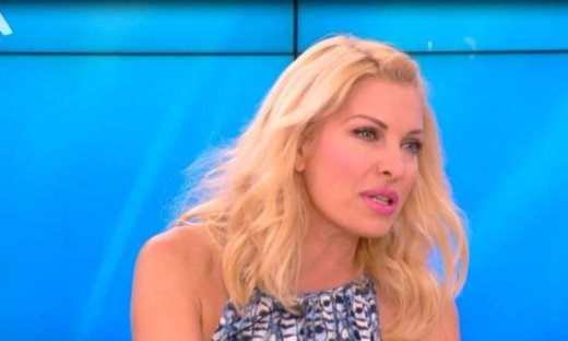 Το «παράπονο» της Μενεγάκη on air σε συνεργάτιδά της – Της πήρε το φόρεμα!