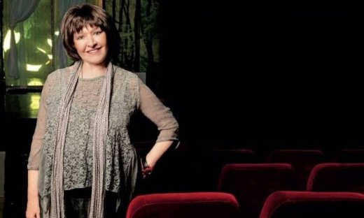 Παραλίγο να κάψει το πρόσωπό της η Μάρθα Καραγιάννη!