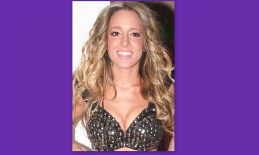 Το Πάσχα της Καλομοίρας με τα δίδυμα (φωτό)