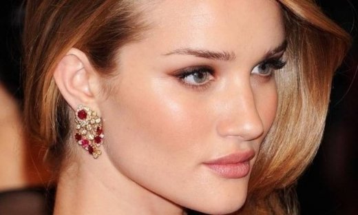 Τριχοφυΐα στο πρόσωπο; Ιδού πώς θα την καμουφλάρεις πανεύκολα