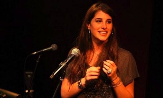 Παυλίνα Βουλγαράκη: Κυκλοφόρησε το πρώτο της τραγούδι και video clip