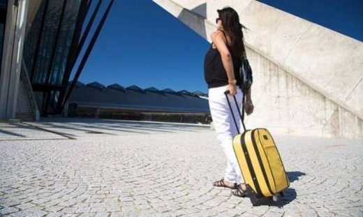 Είμαι έγκυος! Μπορώ να ταξιδέψω για διακοπές και τι να προσέξω;