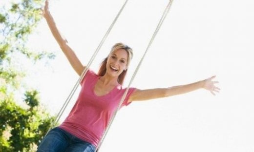 Έρευνα: Θέλετε να δείχνετε 10 χρόνια νεότερη; Σας έχουμε τον τρόπο