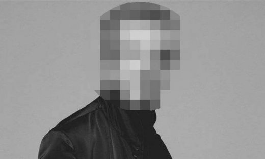 Έλληνας ηθοποιός παραδέχεται: «Υπήρξαν πέντε εγκυμοσύνες με διάφορες τύπισσες, αλλά ήταν πολύ rock n’ roll και έκαναν έκτρωση»