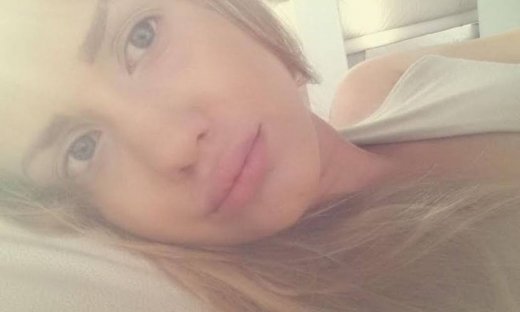 Αποκλειστικό: Σοκ. Ελληνίδα μοντέλα πήρε το χάπι του βιασμού (Nassos blog)