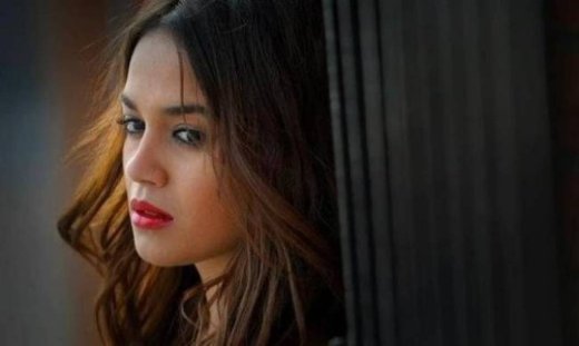 Πηνελόπη Πλάκα: «Νιώθω άγχος γιατί θέλω να δουλέψω»