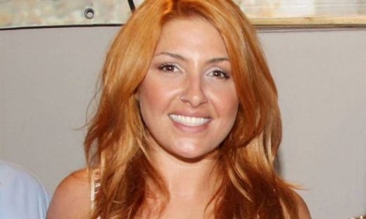 Αυτή είναι η σχέση της Παπαρίζου με τη μητέρα της!