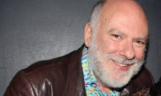 Χρήστος Σιμαρδάνης: «Η τηλεόραση θυμίζει σκλαβοπάζαρα»