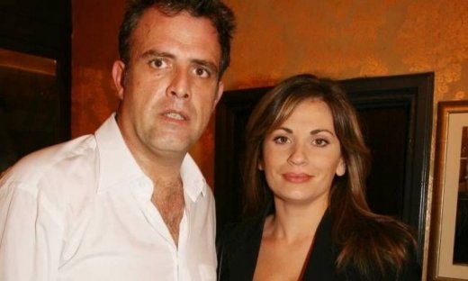 Η Παπαθωμά με τον Πετράκο και ο Τσαρούχας με την…