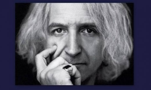 «Έφυγε» η μητέρα του Νίκου Καρβέλα