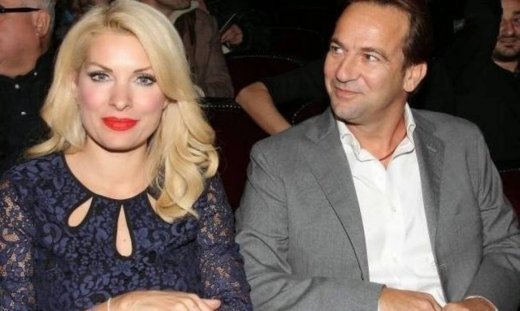 Οι ευχές της Ελένης για τις γιορτές και η καινούργια αρχή!