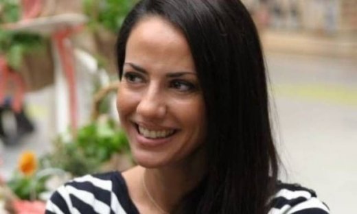 Εύη Αδάμ: «Πέρασα από τα πρώτα στάδια κατάθλιψης, αλλά προσπαθώ να το μαζεύω»