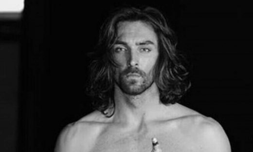 Ιβάν Σβιτάιλο: «Ζούμε σε μια κοινωνία ταμπέλας»