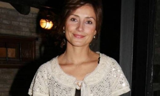 Ρουμελιώτη: Αποχώρησε από την παράσταση «Μυστικοί Αρραβώνες»