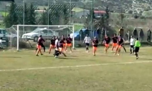 Γκολ διεθνής διαφήμιση για το ελληνικό ποδόσφαιρο από τον Α.Ο Σκοπέλου (video)