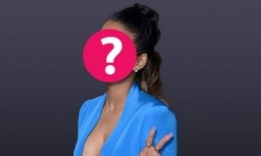 Ποιος είπε ότι το κοστούμι χαρίζει μία κλασική εμφάνιση; Η σταρ μας τα έδειξε... όλα!