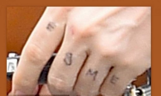 Είναι τόσο ερωτευμένος με την κόρη του που έκανε tattoo το όνομά της στο χέρι του!