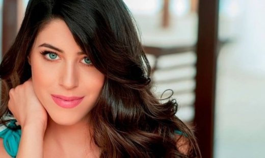 Demy: «Νιώθω σαν να κάνω κάτι εγώ λάθος σαν τραγουδίστρια»