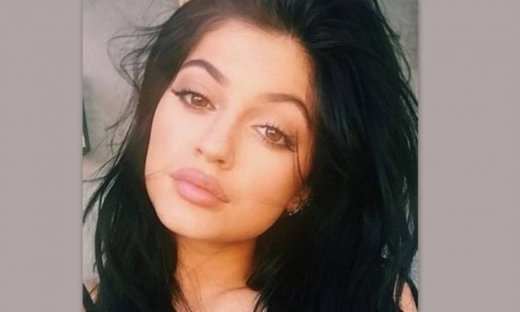 Ναι, έχει κότσια! Η Kylie αποκαλύπτει την πιο κρυφή της συνήθεια και μας αφήνει άφωνους!