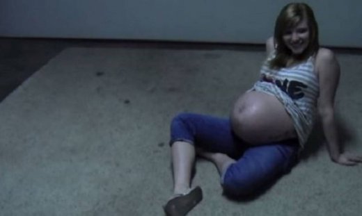 Αυτό που κάνει αυτή η έγκυος πρέπει να το δείτε, θα σας αφήσει με το στόμα ανοιχτό! (βίντεο)