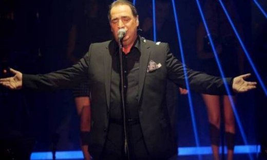 Βασίλης Καρράς: Sold out συναυλίες στην Αμερική