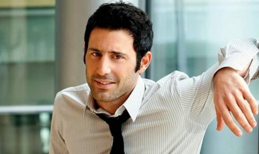 Λευτέρης Ελευθερίου: «Η τηλεόραση απαιτεί πολύωρη δουλειά»