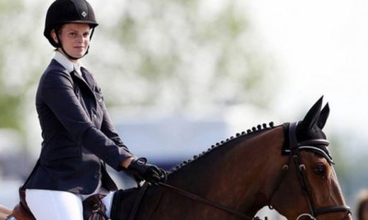 Η Ωνάση επέστρεψε στους αγώνες ιππασίας